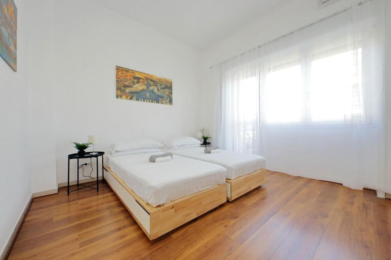 Zucchi Rooms Rzym Zewnętrze zdjęcie