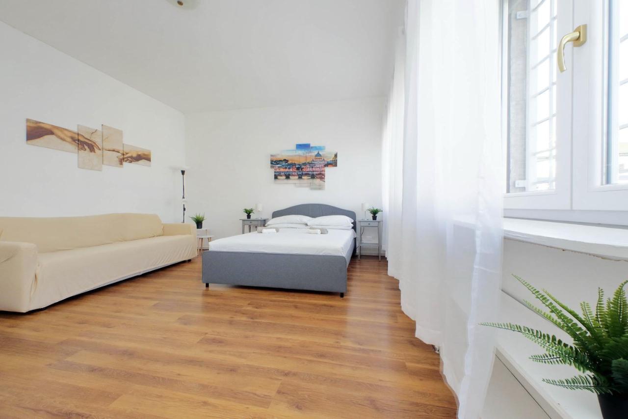 Zucchi Rooms Rzym Zewnętrze zdjęcie